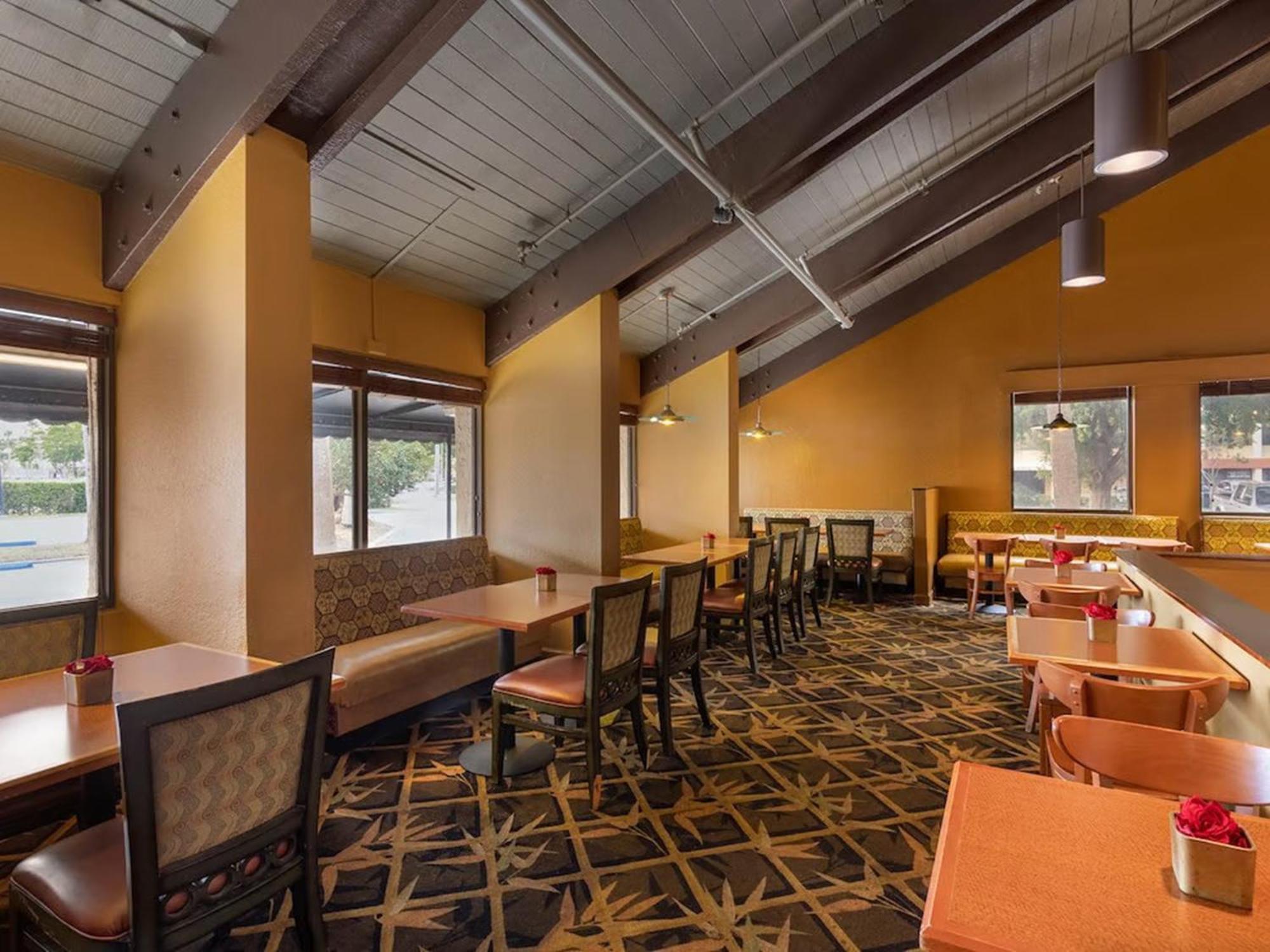 88 Palms & Event Center Hotel West Palm Beach
